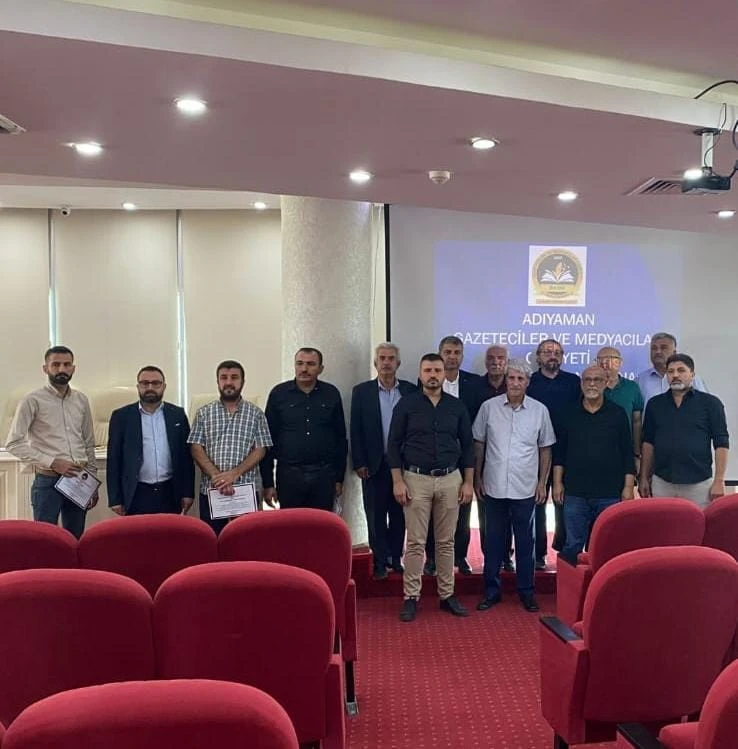 Adıyaman Gazeteciler ve Medyacılar Cemiyeti Tanıtım Töreni Büyük Bir Coşkuyla Yapıldı. 