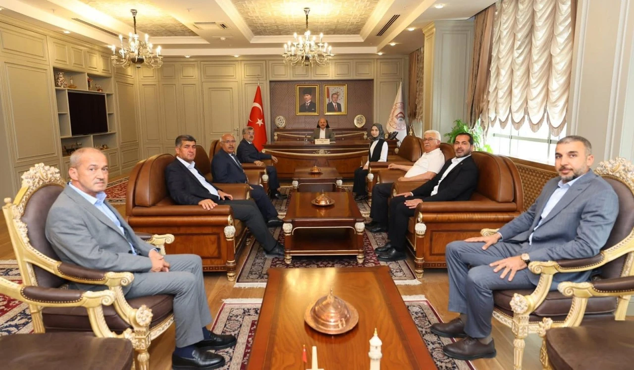 Cumhur İttifakı Belediye Meclis Üyelerinden Valimize Ziyaret