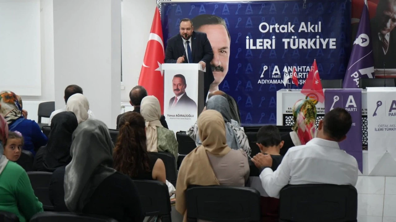 Emircan Ahmet Alsan: “Kiracı da Ev Sahibi de Eziliyor: Anahtar Parti Bu Adaletsizliği Bitirecek!”