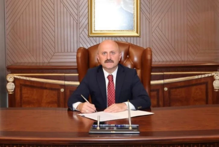 VALİ VAROL :DERS ALINMALI, BİLİM ESAS ALINMALI