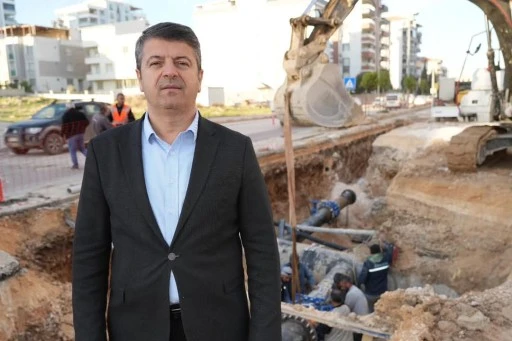 Adıyaman Belediyesi 14 mahallenin içme suyu hattını değiştirdi