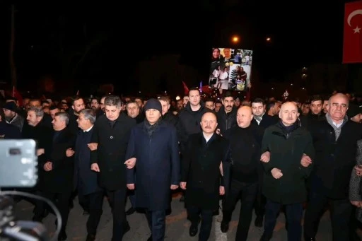 Adıyaman’da Deprem Şehitleri İçin “Sessiz Yürüyüş” Düzenlendi