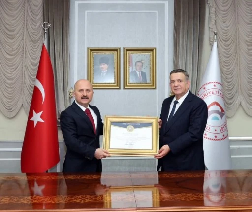 Hayırsever Erdemoğlu Ailesi’nden Gölbaşı İlçemize 16 Derslikli Fen Lisesi… 