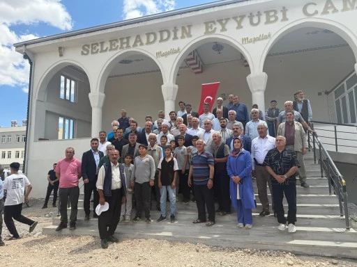 Muhtar Mehmet Yolcu Öncülüğünde Selahattin Eyyubi Camii 20 Ayda Yeniden İnşa Edildi