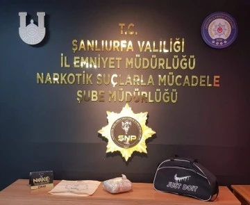 Şanlıurfa’da yolcunun valizinden çıktı